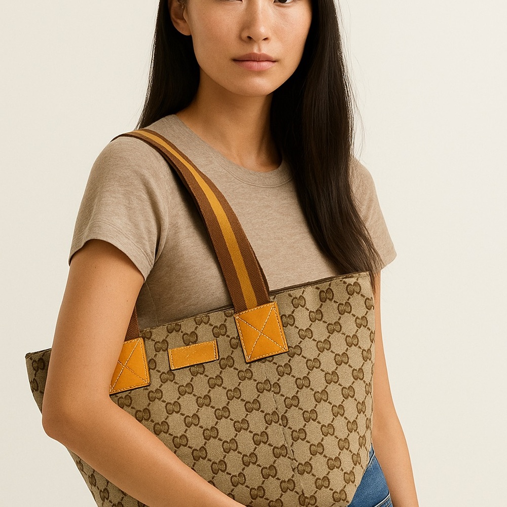GUCCI GG Canvas Medium Web Tote - Picture 2 of 8